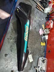 Suzuki DR 800 καπάκι αριστερό σέλας