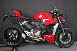 Ducati Streetfighter '23 V2 Red