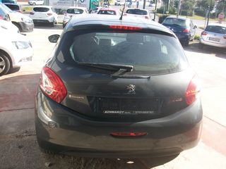 Peugeot 208 2015-thumb-6
