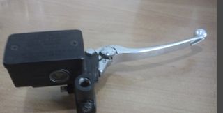Αντλία φρένου εμπρός VSTROM 650-thumb-1