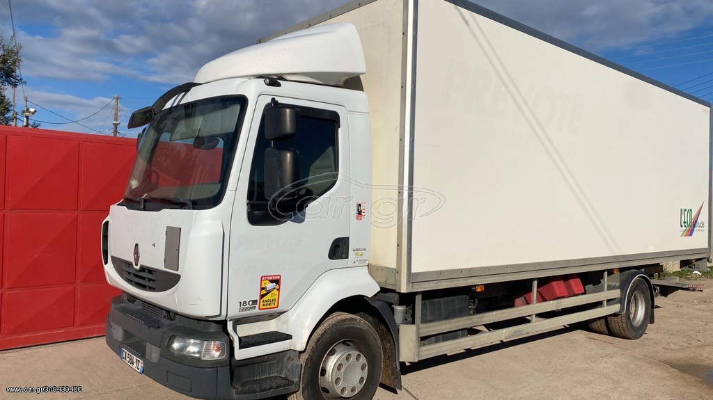Κόφα Renault 2014 Midlum