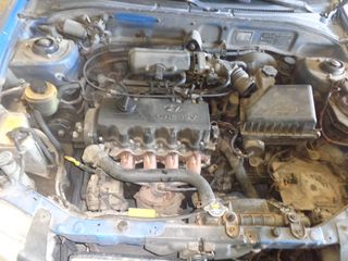 HYUNDAI	ACCENT 2002-thumb-2