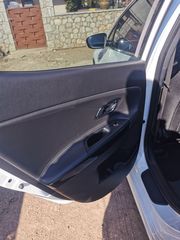 Kia Ceed / cee'd 2017 1.6 CRDi 136 GT-Line full extr-thumb-22