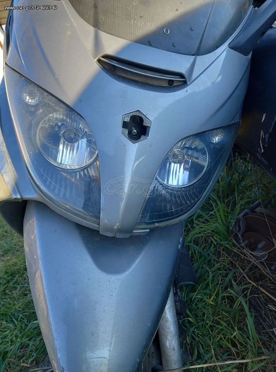 PIAGGIO XEVO 400
