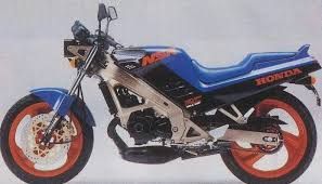 Honda NSR 125 1992 F-thumb-2