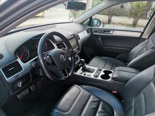 Volkswagen Touareg '10  V6 TSI Hybrid Exclusive 4MOTION Tiptronic