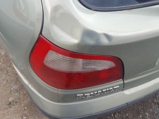 Renault Megane 2002 διαφορα ανταλλακτικα μονο!!-thumb-1