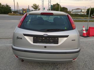 Ford Focus 2004-thumb-5