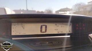 Citroen C4 2009-thumb-16