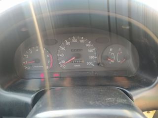 Hyundai Accent 1996-thumb-9