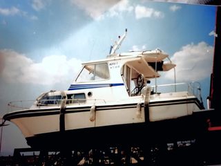 Lambro Boat '87 27