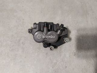 ΔΑΓΚΑΝΑ ΕΜΠΡΟΣ ΔΕΞΙΑ BREMBO BMW F650 CS / SCARVER