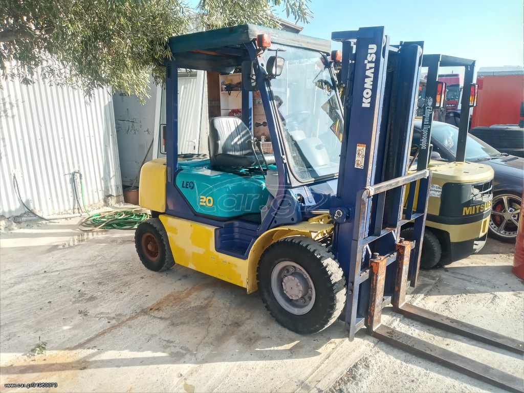 Komatsu 1997 Αγοράζω φορτηγά μηχ/ματα κλαρκ