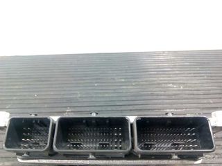 ΕΓΚΕΦΑΛΟΣ ΚΙΝΗΤΗΡΑ RENAULT MEGANE III-thumb-1