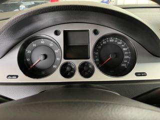 Volkswagen Passat 2007 VARIANT 1.6 FSI SPORTLINE-thumb-10