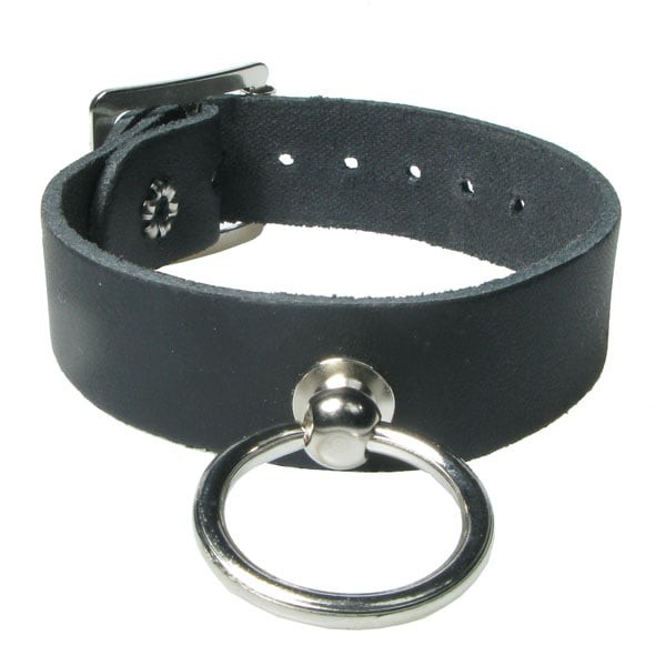 HANDMADE  SMALL RING LEATHER WRISTBAND - BLACK