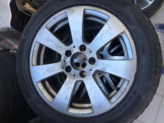 Mercedes-Benz w204 c-klasse-thumb-2