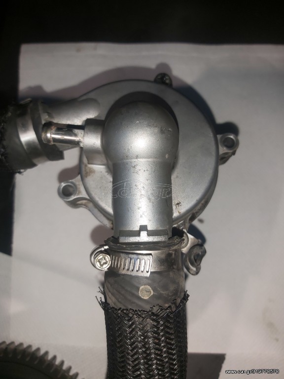 Αντλία νερού  suzuki k8 1000
