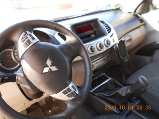 Pickup - Αγροτικό Mitsubishi 2010 L 200!! ΜΟΝΟ ΓΙΑ  ΑΝΤΑΛΑΚΤΙΚΑ!!-thumb-12