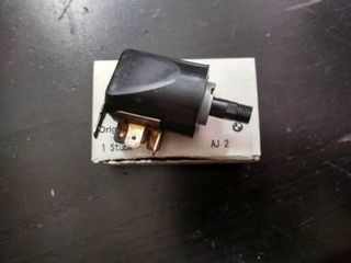 Διακόπτης συναγερμού BMW E30 E12 E28 E34 E39 -thumb-1
