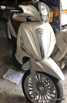 PIAGGIO BEVERLY 300