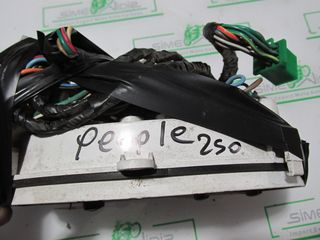 kymco people 250-thumb-1