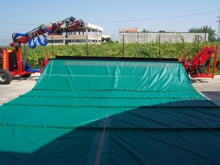 Καρποσυλλεκτικά Berardinucci 2026 CRA6000 ΥΔΡΑΥΛΙΚΗ ΚΑΡΟΤΣΑ ME ΠΑΝΙΑ ΣΥΓΚΟΜΙΔΗΣ-thumb-2
