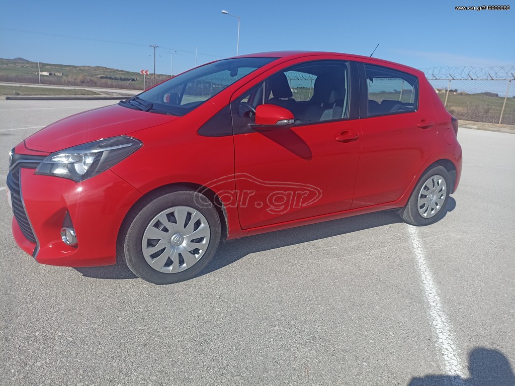 Toyota Yaris 2016