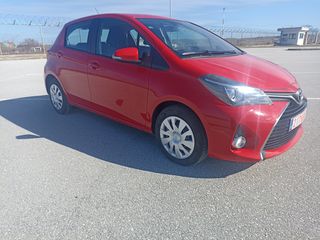 Toyota Yaris 2016-thumb-2