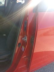 Toyota Yaris 2016-thumb-11