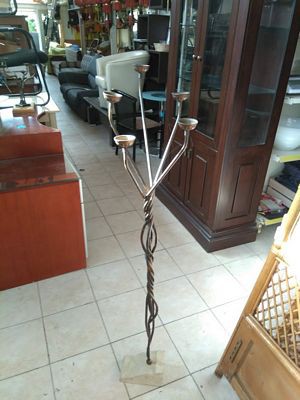 Κηροπήγιο 5 Θέσεων (690/6)
