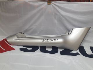 Suzuki VX 800, Καπάκι σκελετού δεξί (ασημί)