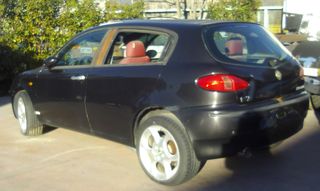 ALFA ROMEO 147 ΓΙΑ ΑΝΤΑΛΛΑΚΤΙΚΑ-thumb-2
