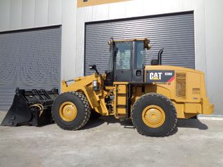 Φορτωτής Με Λάστιχα CAT 2011 938H-thumb-9