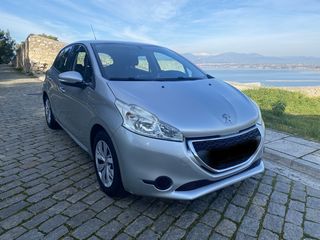 Peugeot 208 '14 1.2 FULL EXTRA