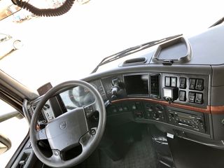 Γερανοί - Φορτηγά Με Γερανό Volvo 2008 FH 13 480 8x2 Bonfiglioli 3s-thumb-24