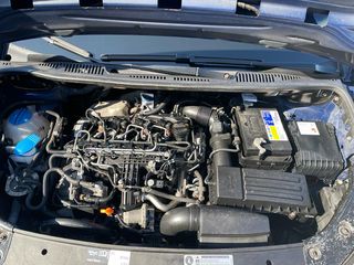 Volkswagen Caddy 2011-thumb-21