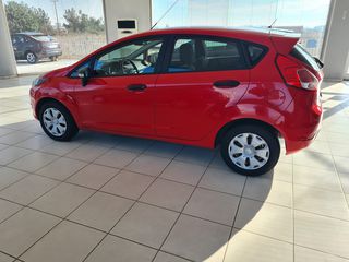 Ford Fiesta 2017-thumb-2