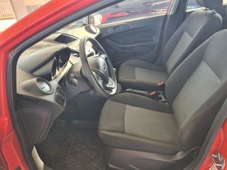 Ford Fiesta 2017-thumb-4