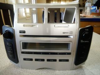Ράδιο-CD-MP3 YARIS 06-11