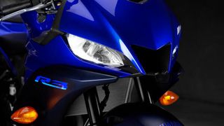 Yamaha 2026 YZF R3-thumb-6