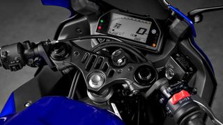 Yamaha 2026 YZF R3-thumb-7