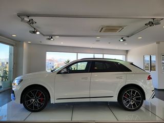 Audi SQ8 2020-thumb-2