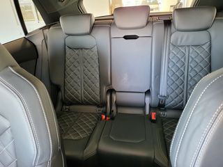 Audi SQ8 2020-thumb-13