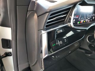 Audi SQ8 2020-thumb-22