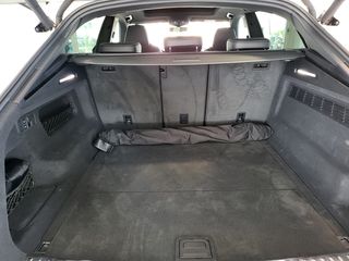 Audi SQ8 2020-thumb-27