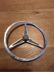 Σήμα  Mercedes Benz-thumb-1