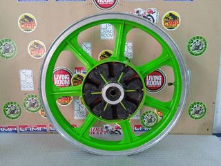 Kawasaki GPZ 750 ζάντα πίσω 18x2,15 σινεμπλοκ 