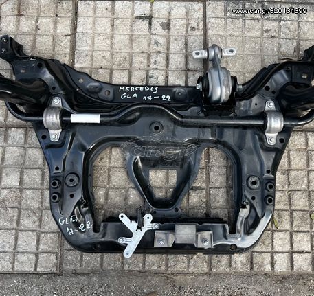 ΕΜΠΡΟΣ ΓΕΦΥΡΑ MERCEDES GLA 