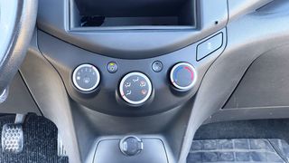 Chevrolet Spark 2013-thumb-12